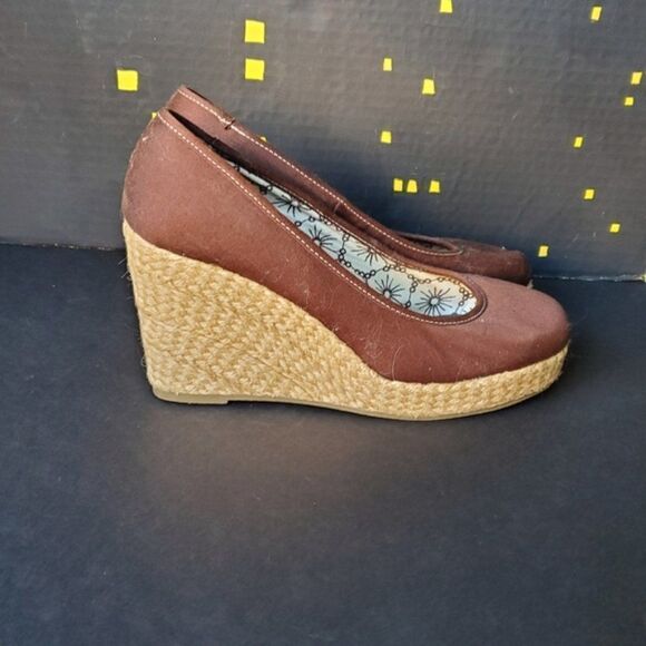 Montego Bay Espadrille Wedge Heels - Picture 5 of 7